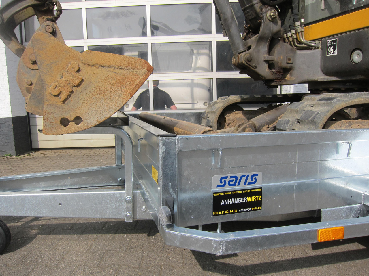 Saris Baggeranhänger Magnum Explorer 3000 V Rampen verschiebbar 3000kg Online Aktion - Plant trailer: picture 2 Saris Baggeranhänger Magnum Explorer 3000 V Rampen verschiebbar 3000kg Online Aktion - Plant trailer: picture 2