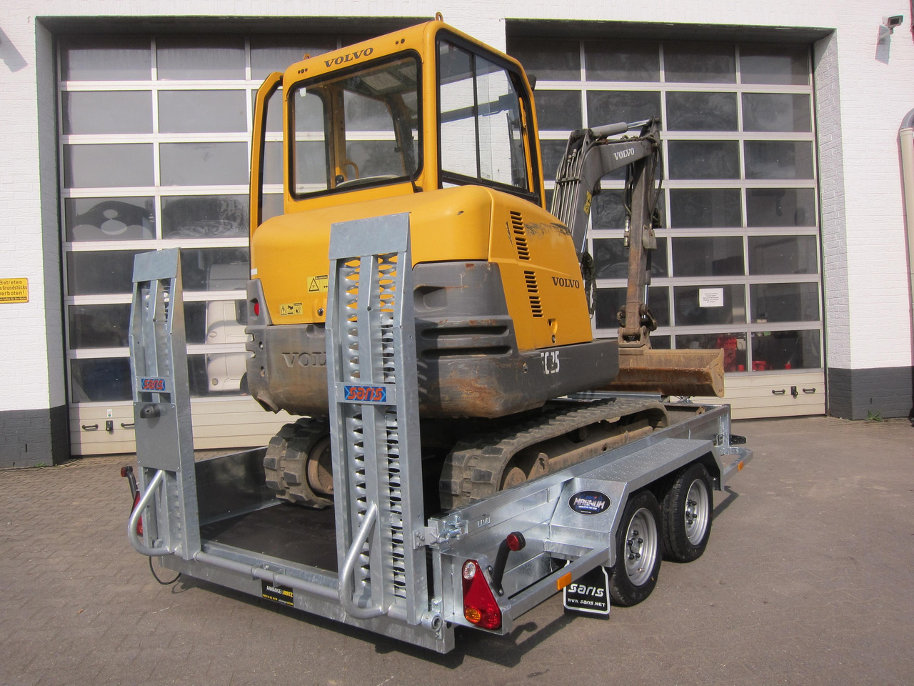 Saris Baggeranhänger Magnum Explorer 3000 V Rampen verschiebbar 3000kg Online Aktion - Plant trailer: picture 3 Saris Baggeranhänger Magnum Explorer 3000 V Rampen verschiebbar 3000kg Online Aktion - Plant trailer: picture 3