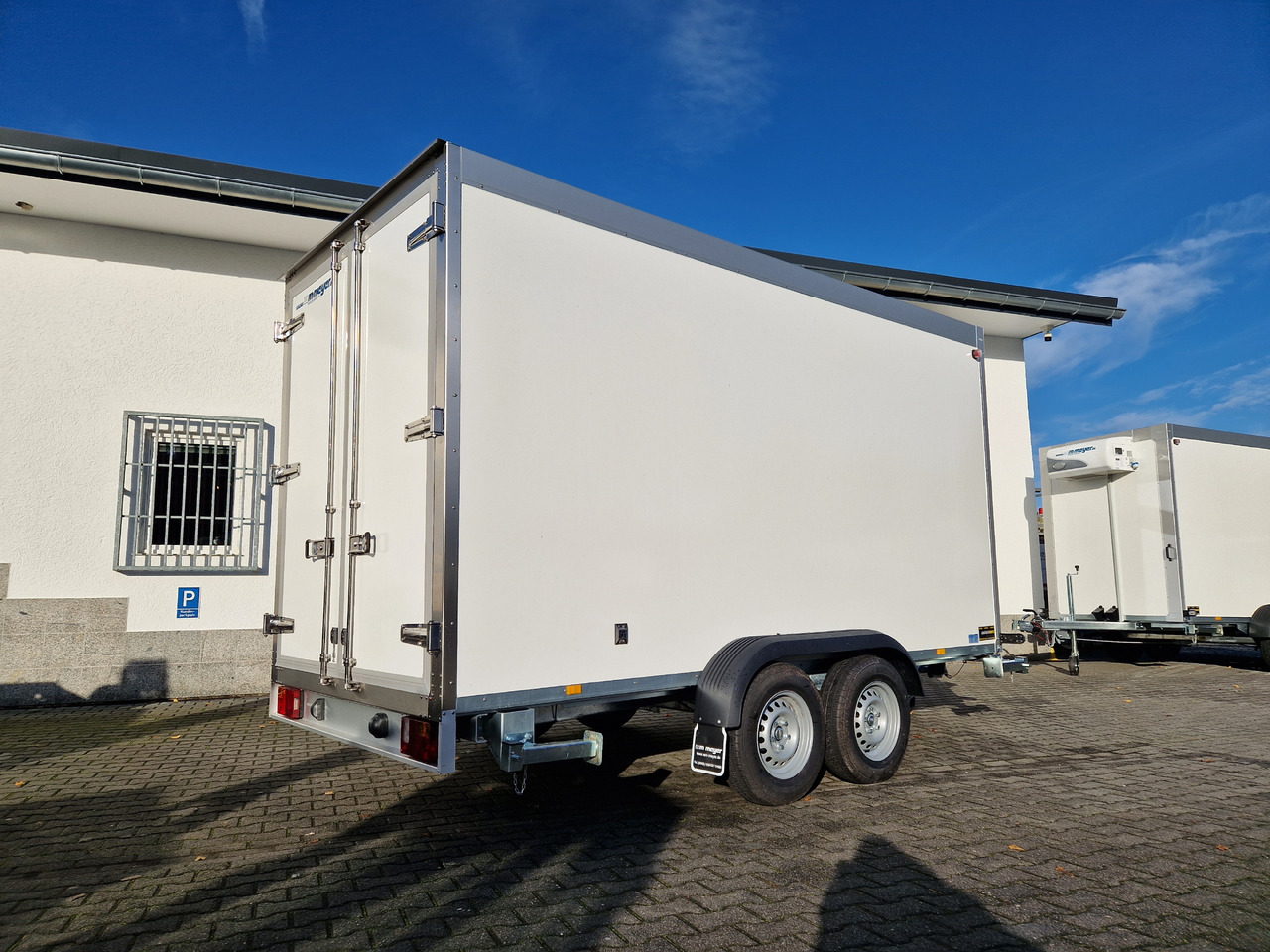 Tiefkühlanhänger AZK 3540/180 Govi Kälteaggregat -18 100/100 386x170x200cm (L) 3500kg Modell 2024 - Refrigerator trailer: picture 3 Tiefkühlanhänger AZK 3540/180 Govi Kälteaggregat -18 100/100 386x170x200cm (L) 3500kg Modell 2024 - Refrigerator trailer: picture 3