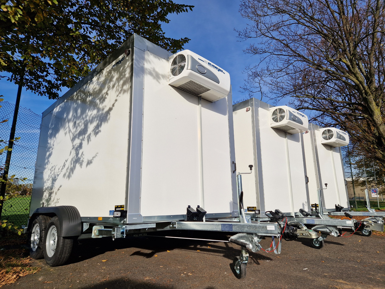 Tiefkühlanhänger AZK 3540/180 Govi Kälteaggregat -18 100/100 386x170x200cm (L) 3500kg Modell 2024 - Refrigerator trailer: picture 4 Tiefkühlanhänger AZK 3540/180 Govi Kälteaggregat -18 100/100 386x170x200cm (L) 3500kg Modell 2024 - Refrigerator trailer: picture 4