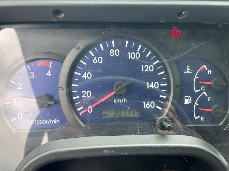 Box truck Mitsubishi Fuso CANTER 3C15: picture 14