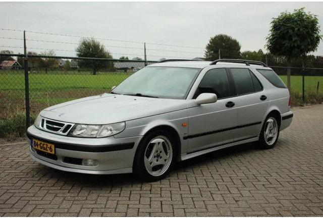 Saab 9-5 AERO 2.3 TURBO 230 HP YOUNGTIMER - Car: picture 1 Saab 9-5 AERO 2.3 TURBO 230 HP YOUNGTIMER - Car: picture 1