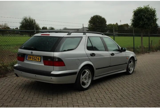 Saab 9-5 AERO 2.3 TURBO 230 HP YOUNGTIMER - Car: picture 5 Saab 9-5 AERO 2.3 TURBO 230 HP YOUNGTIMER - Car: picture 5