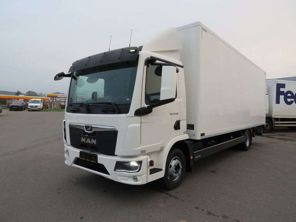 MAN TGL 12.250 4X2 BL VANTEC Koffer LBW - Box truck: picture 2 MAN TGL 12.250 4X2 BL VANTEC Koffer LBW - Box truck: picture 2