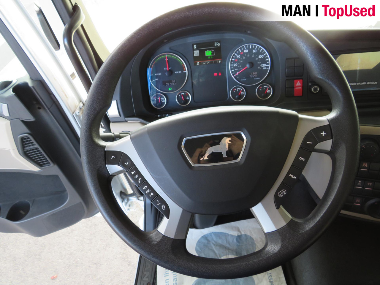 MAN eTGM 26.360 E 6X2-4 LL Kühlkoffer Klima Luftfeder - Refrigerator truck, Electric truck: picture 4 MAN eTGM 26.360 E 6X2-4 LL Kühlkoffer Klima Luftfeder - Refrigerator truck, Electric truck: picture 4