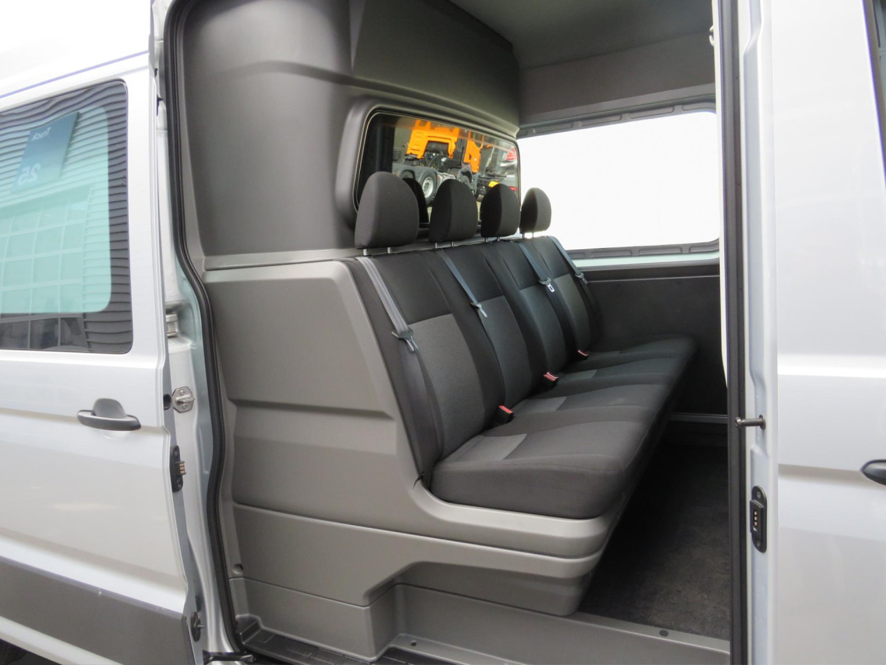 Panel van, Combi van VOLKSWAGEN Crafter 35 L4H3 Doka Kasten Klima AHK Navi ZV: picture 7