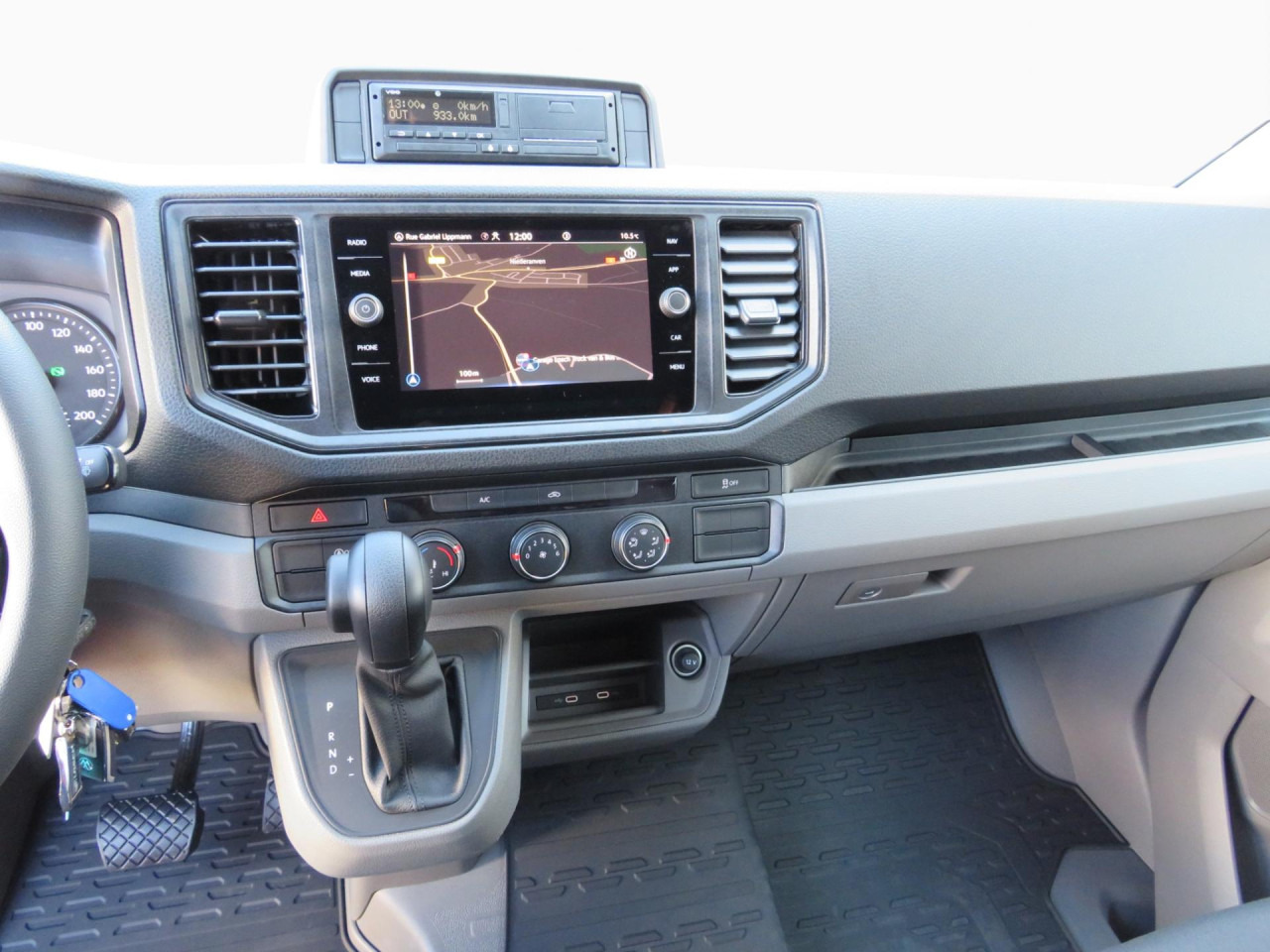 VOLKSWAGEN Crafter 55 L5 Superhochdach Doka BOTT-Ausbau Klima - Panel van: picture 3 VOLKSWAGEN Crafter 55 L5 Superhochdach Doka BOTT-Ausbau Klima - Panel van: picture 3