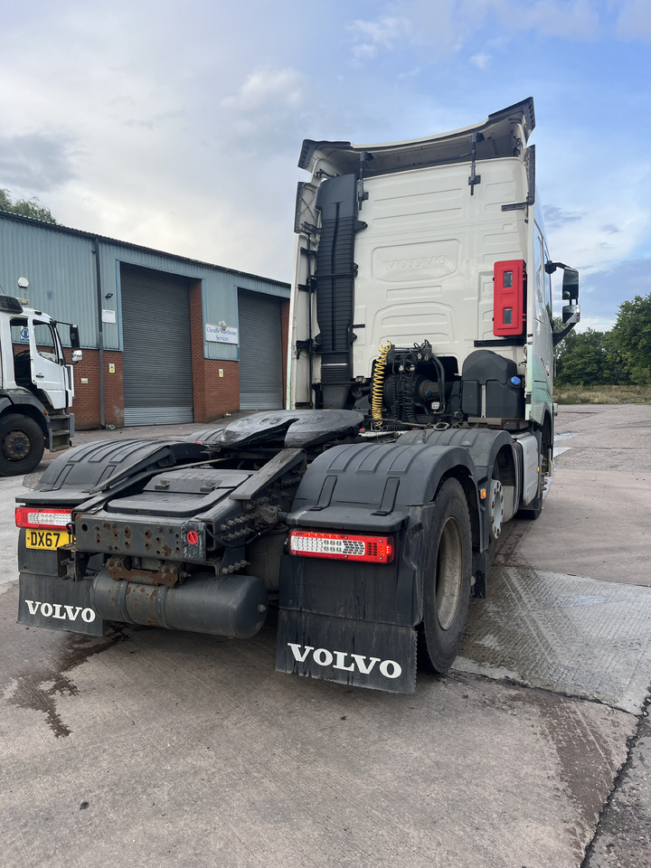 Volvo FH 500 6x2 Tractor Unit - Tractor unit: picture 4 Volvo FH 500 6x2 Tractor Unit - Tractor unit: picture 4