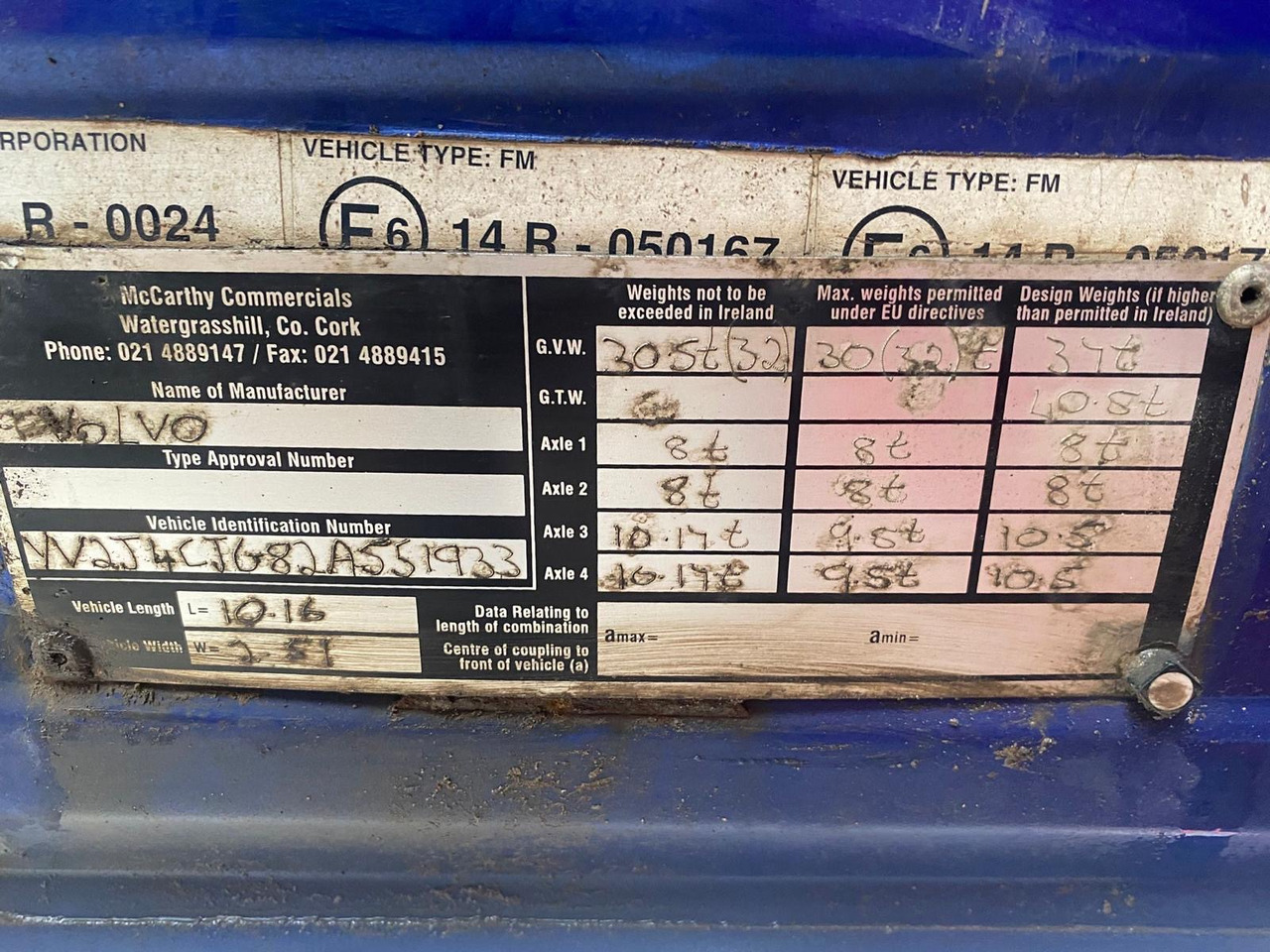 Volvo FM9 - Hook lift truck: picture 2 Volvo FM9 - Hook lift truck: picture 2