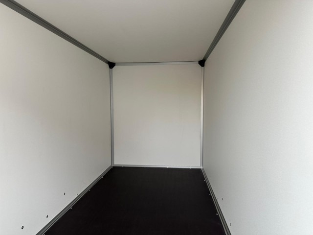 New Closed box trailer Humbaur Koffer HK 254018-20P FlexZurr, 2,5 to. 4060x1770x2000mm: picture 6 New Closed box trailer Humbaur Koffer HK 254018-20P FlexZurr, 2,5 to. 4060x1770x2000mm: picture 6