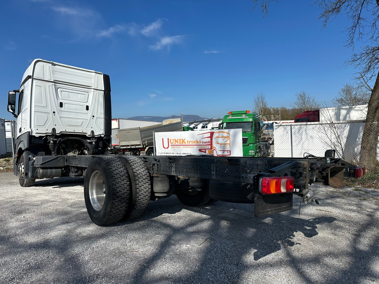 Cab chassis truck MERCEDES-BENZ actros 18.42 4x2 Shassie Cabine: picture 14