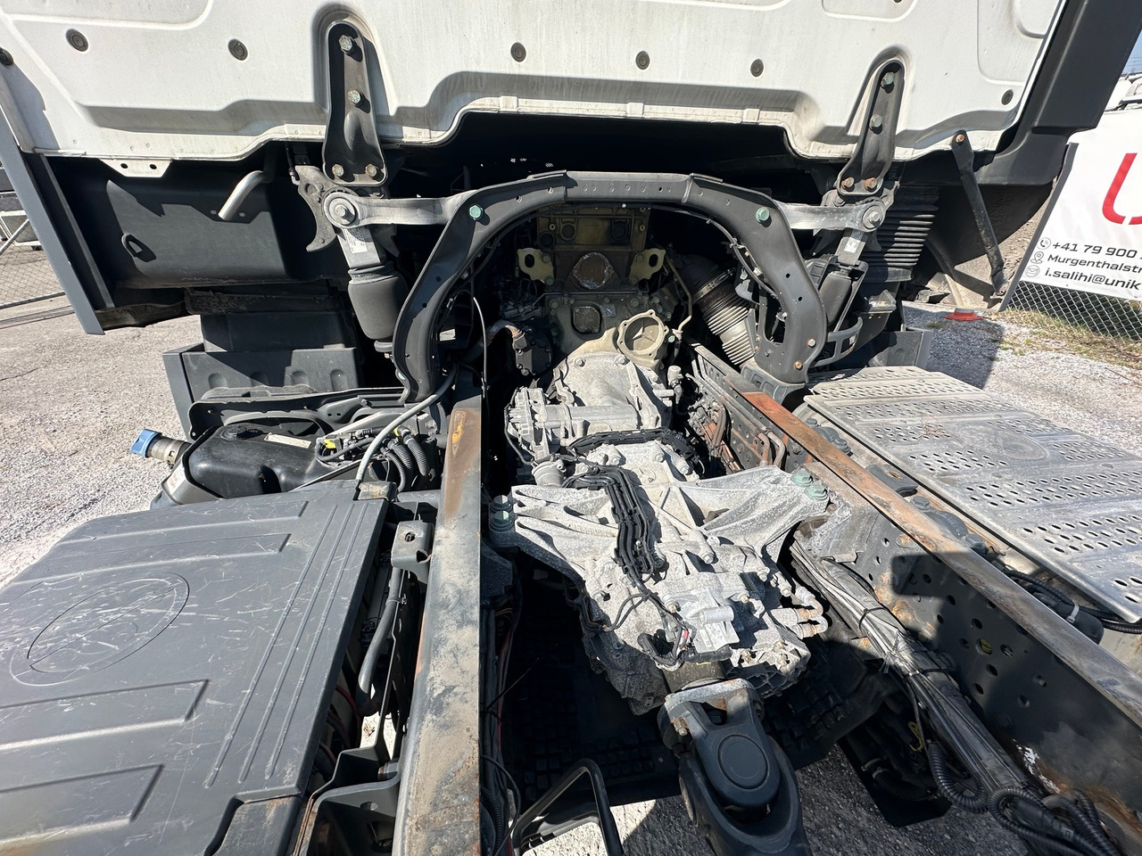 Cab chassis truck MERCEDES-BENZ actros 18.42 4x2 Shassie Cabine: picture 10
