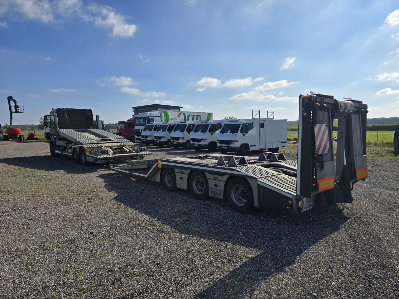 Autotransporter truck MERCEDES-BENZ 2353: picture 5