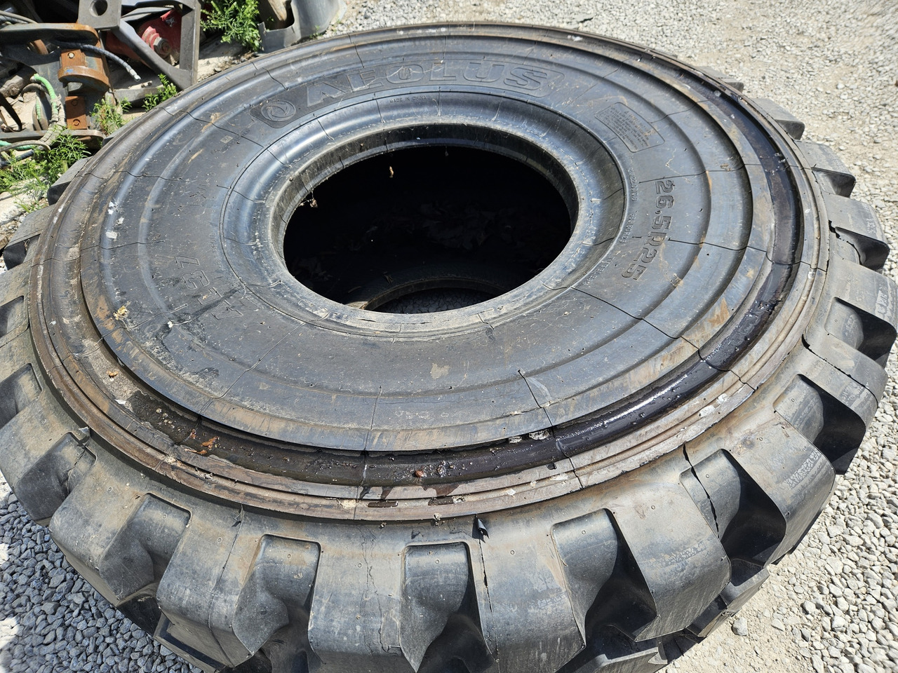 Aeolus AL37 26.5R25 - Tire for Wheel loader: picture 1 Aeolus AL37 26.5R25 - Tire for Wheel loader: picture 1