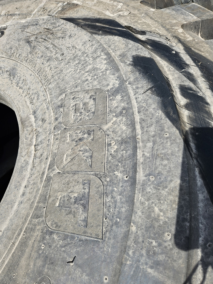 BKT Earthmower L4 29.5R25 - Tire for Wheel loader: picture 2 BKT Earthmower L4 29.5R25 - Tire for Wheel loader: picture 2