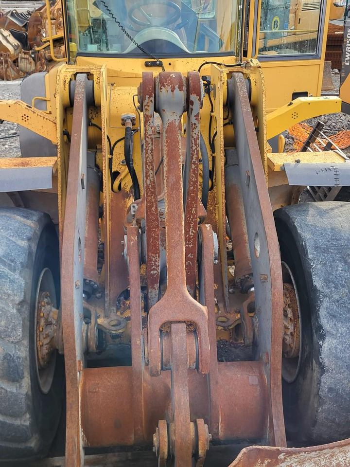 Volvo lifting framework - Spare parts for Loader: picture 2 Volvo lifting framework - Spare parts for Loader: picture 2
