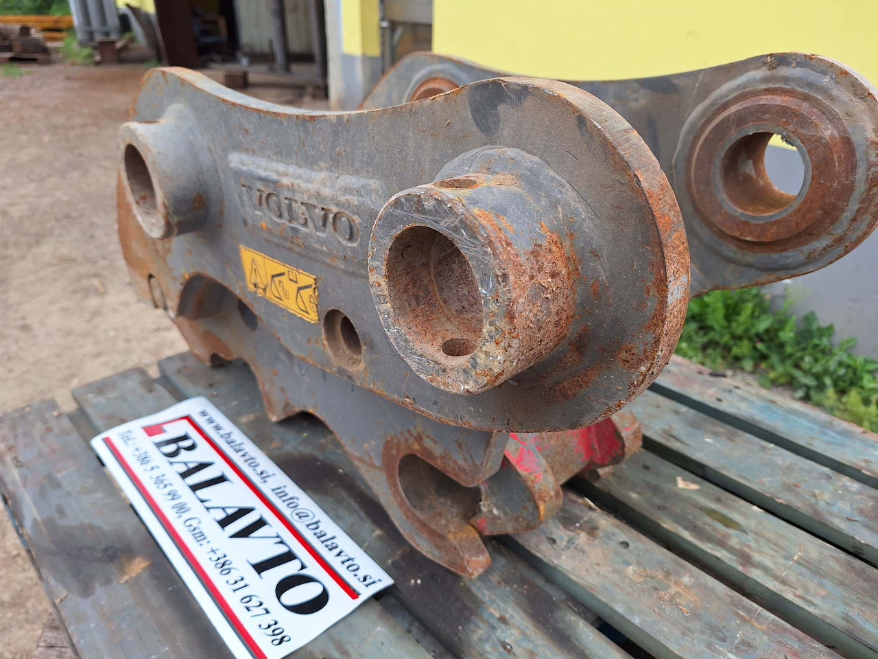 Volvo 14709434 Volvo EC140, EW140, ECR145 - Quick coupler for Construction machinery: picture 2 Volvo 14709434 Volvo EC140, EW140, ECR145 - Quick coupler for Construction machinery: picture 2