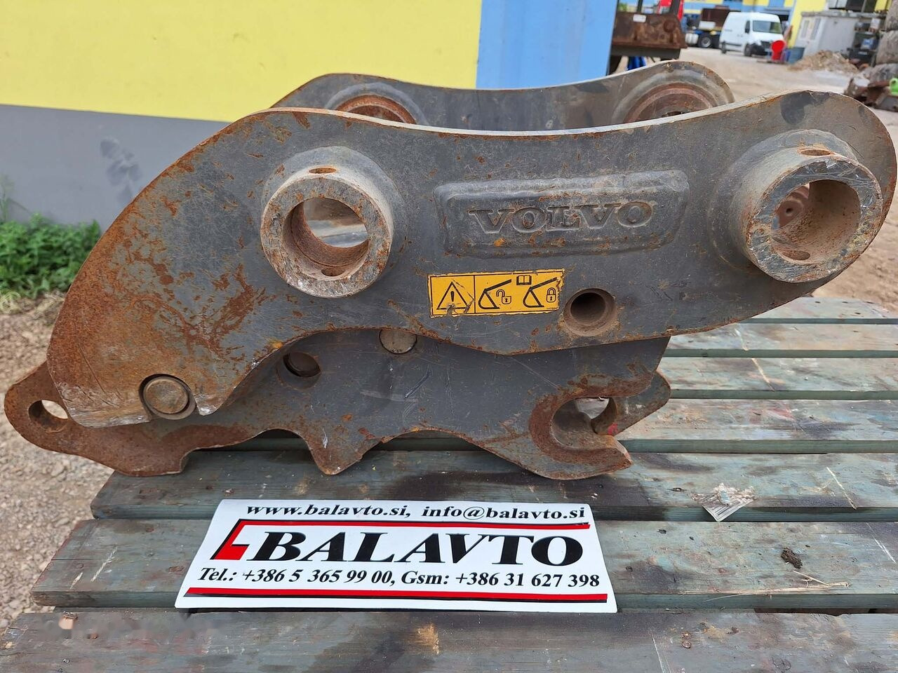 Volvo 14709434 Volvo EC140, EW140, ECR145 - Quick coupler for Excavator: picture 1 Volvo 14709434 Volvo EC140, EW140, ECR145 - Quick coupler for Excavator: picture 1