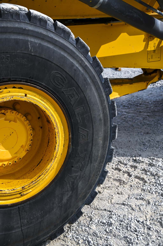 Articulated dumper Volvo A25F: picture 32
