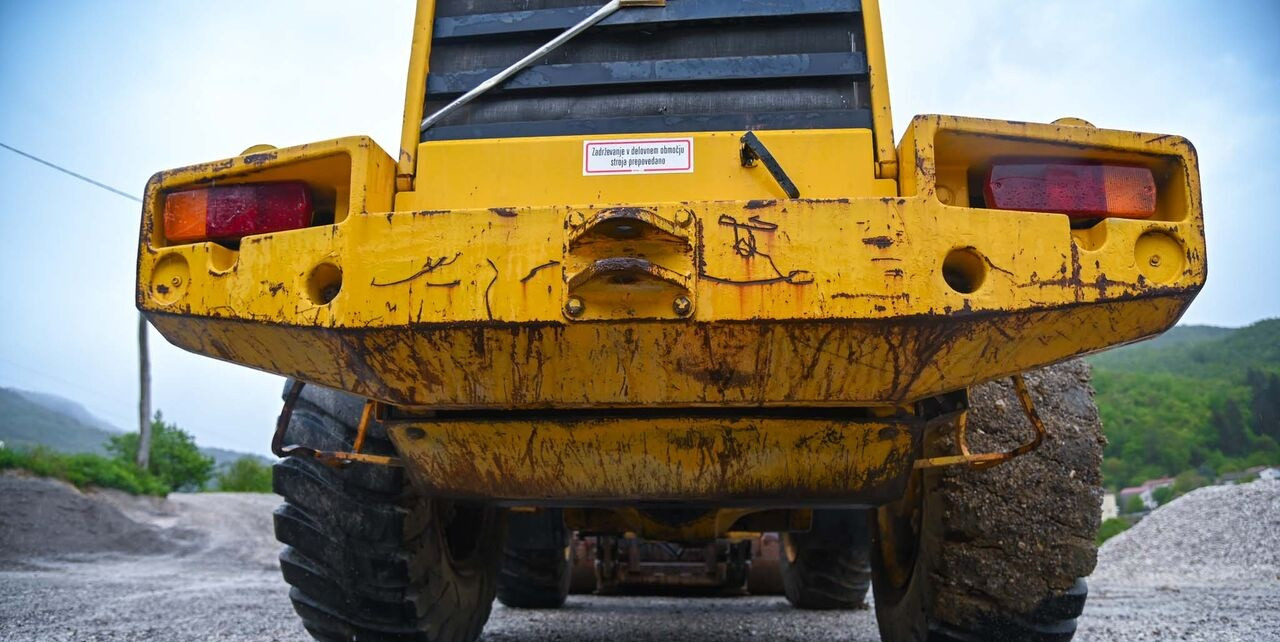 Wheel loader Volvo BM4300B: picture 15