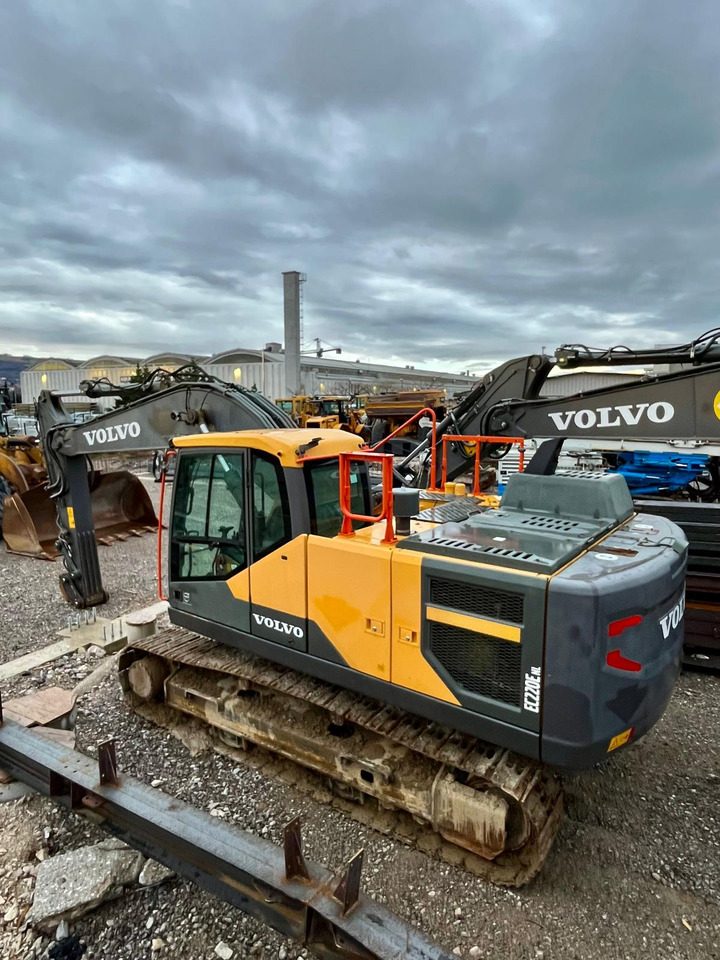 Volvo EC220ENL - Excavator: picture 4 Volvo EC220ENL - Excavator: picture 4