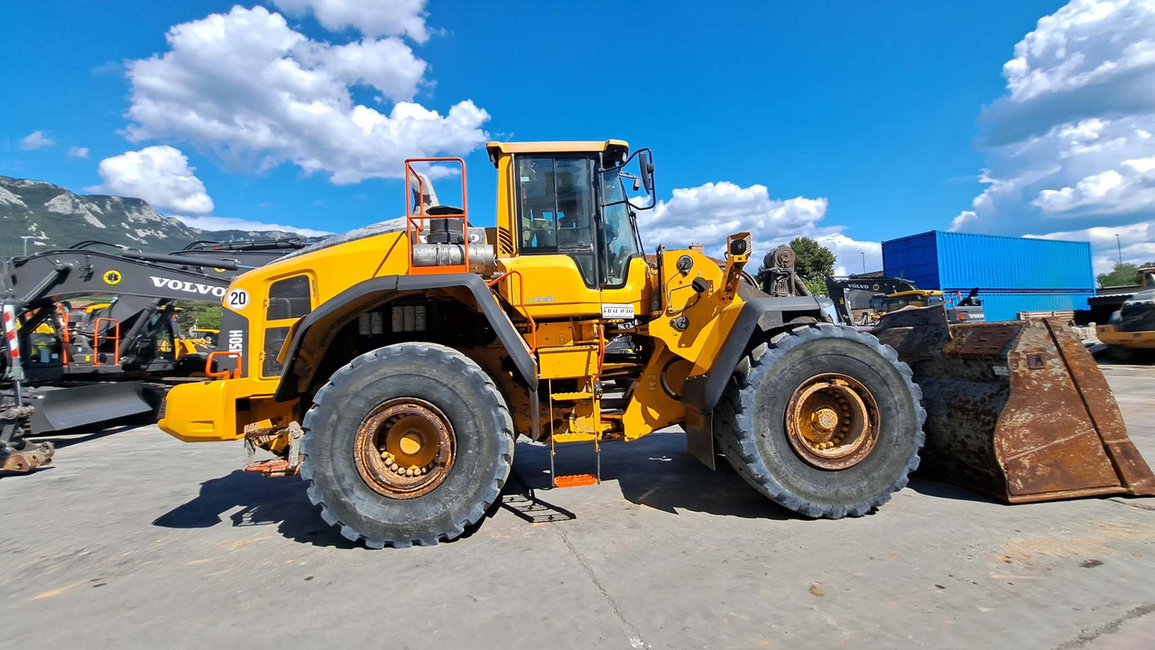 Wheel loader Volvo L150H: picture 16