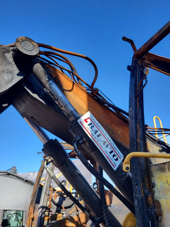 Volvo boom cylinder 14615026 - Hydraulic cylinder for Excavator: picture 3 Volvo boom cylinder 14615026 - Hydraulic cylinder for Excavator: picture 3