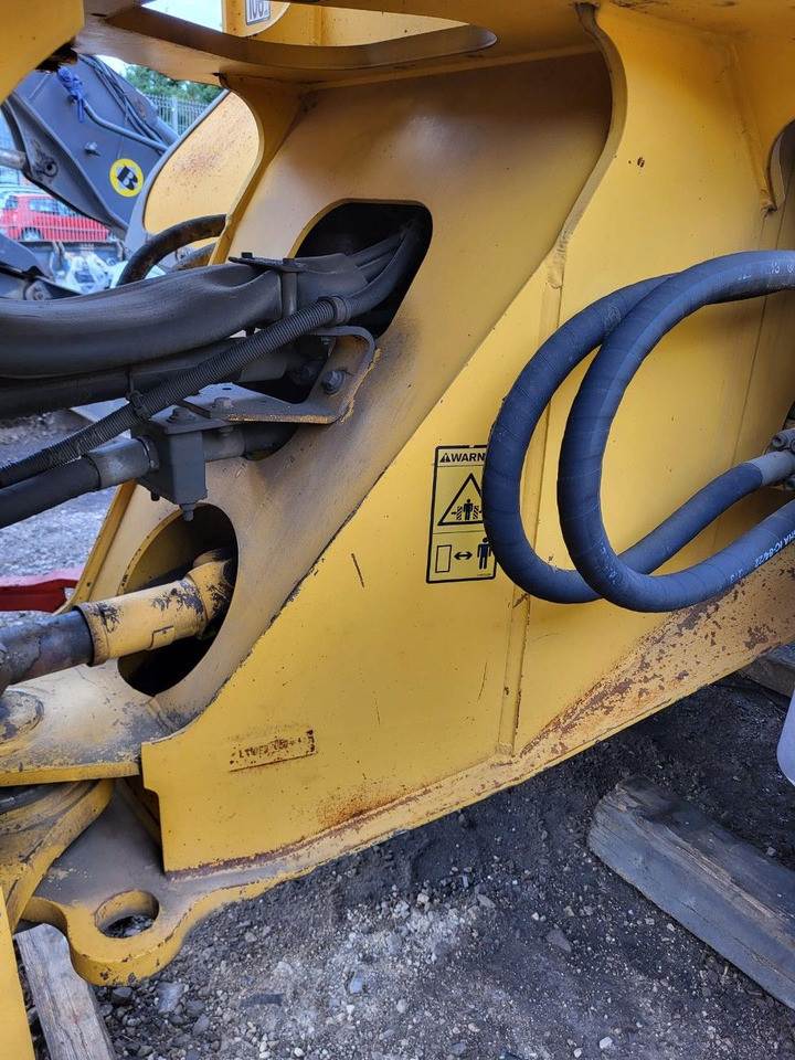 Volvo front frame VOE11177610 - Frame/ Chassis for Loader: picture 2 Volvo front frame VOE11177610 - Frame/ Chassis for Loader: picture 2