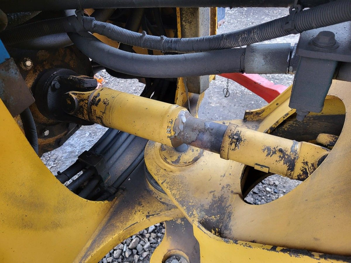 Volvo propeller shaft 11172545 - Propeller shaft for Loader: picture 1 Volvo propeller shaft 11172545 - Propeller shaft for Loader: picture 1