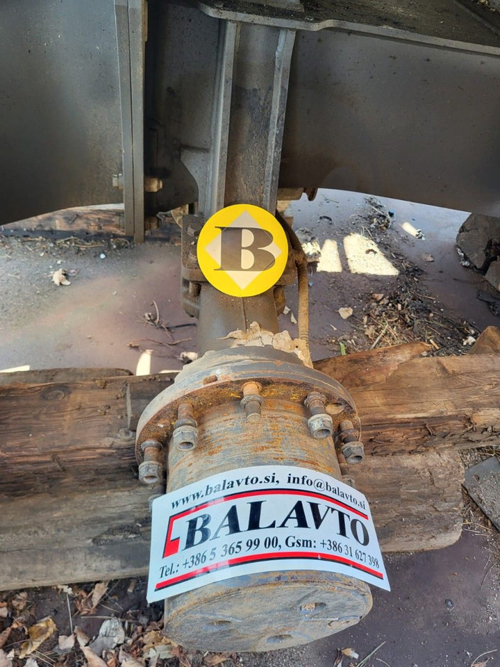 Volvo rear axle 14590304 - Rear axle for Excavator: picture 2 Volvo rear axle 14590304 - Rear axle for Excavator: picture 2