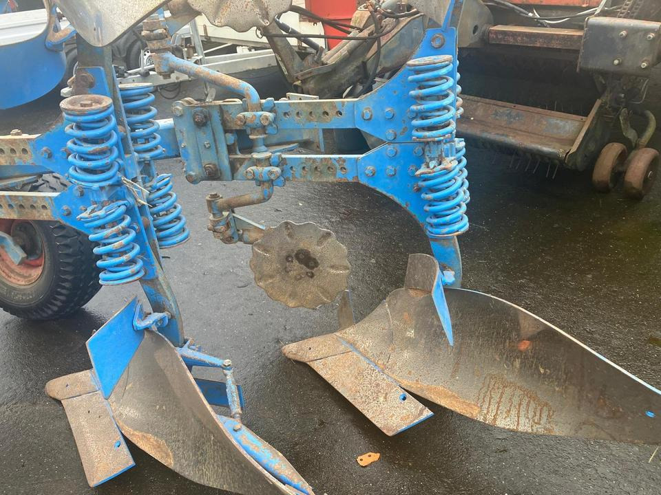 Lemken Pflug Europal 7X 4L90 4 Schar Steinsicherung - Plow: picture 2 Lemken Pflug Europal 7X 4L90 4 Schar Steinsicherung - Plow: picture 2