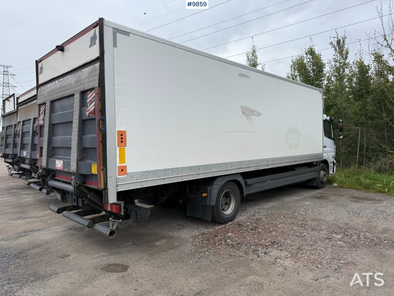 Box Truck Mercedes Benz Atego 1524 with openable side - Box truck: picture 4 Box Truck Mercedes Benz Atego 1524 with openable side - Box truck: picture 4