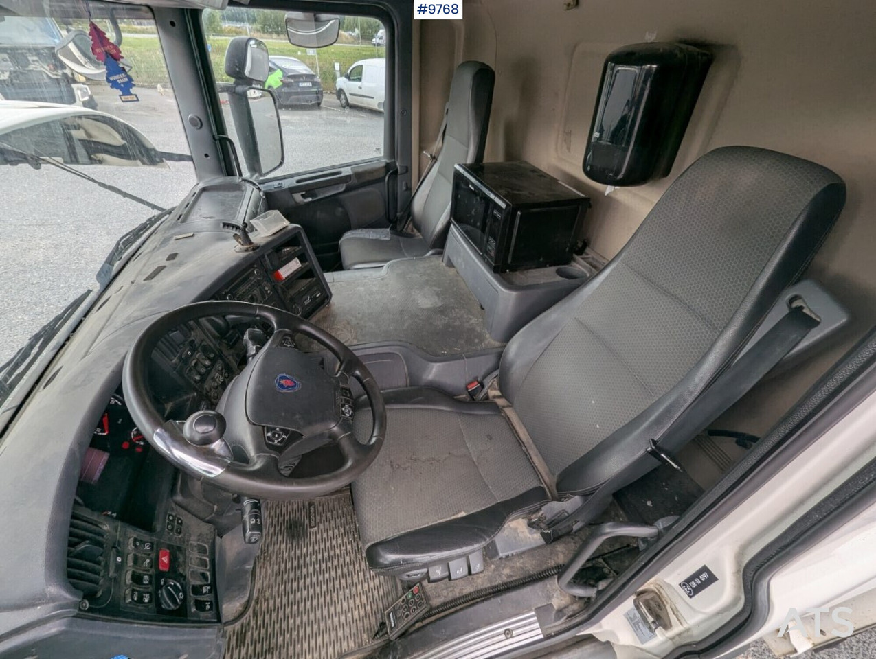 Box Truck Scania P280 4X2 with tail lift - Box truck: picture 5 Box Truck Scania P280 4X2 with tail lift - Box truck: picture 5