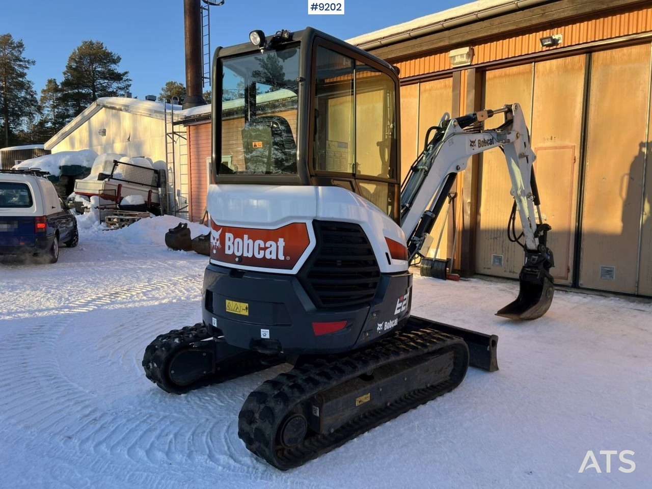 Excavator BOBCAT E 27 Z (SEE VIDEO) - Mini excavator: picture 4 Excavator BOBCAT E 27 Z (SEE VIDEO) - Mini excavator: picture 4