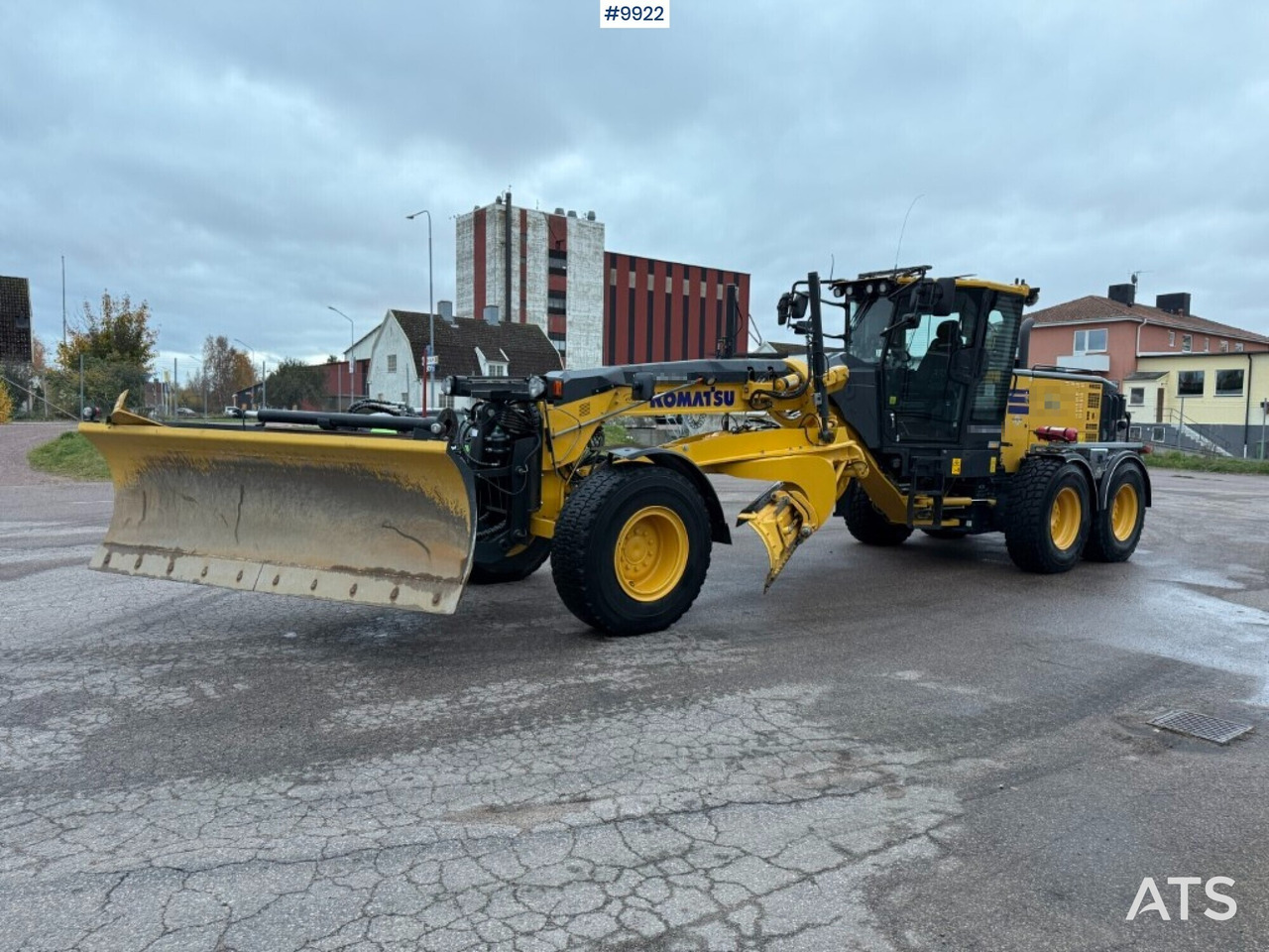 Komatsu GD675-7E0 motor grader with GPS - Grader: picture 2 Komatsu GD675-7E0 motor grader with GPS - Grader: picture 2