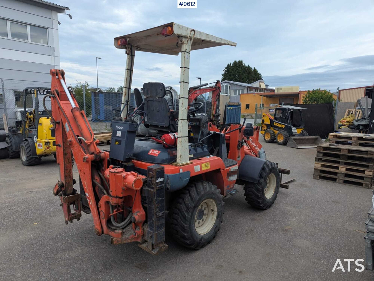 Kubota backhoe loader - Backhoe loader: picture 4 Kubota backhoe loader - Backhoe loader: picture 4