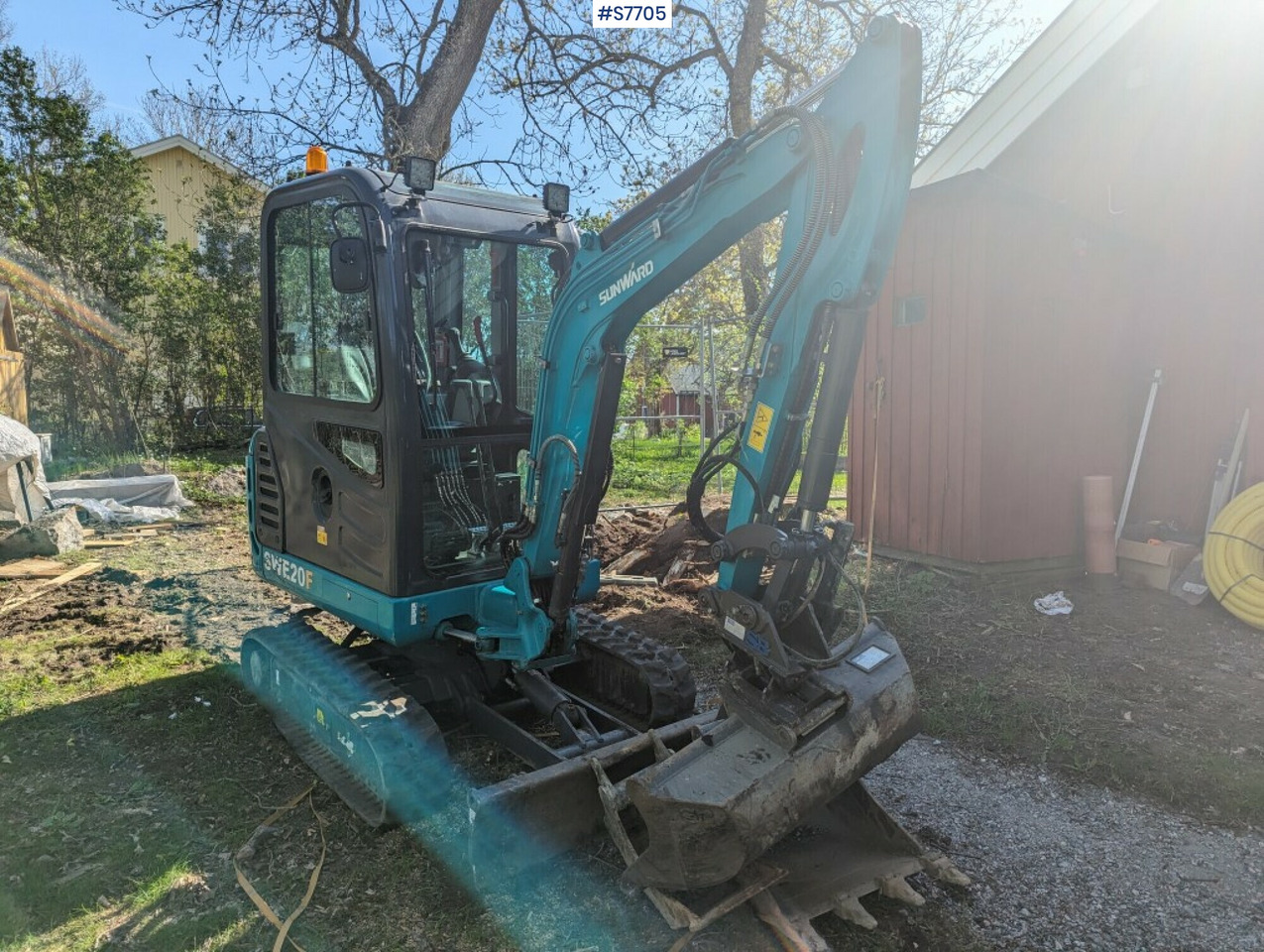 Excavator Mini excavator Sunward SWE20F with buckets SEE VIDEO: picture 11