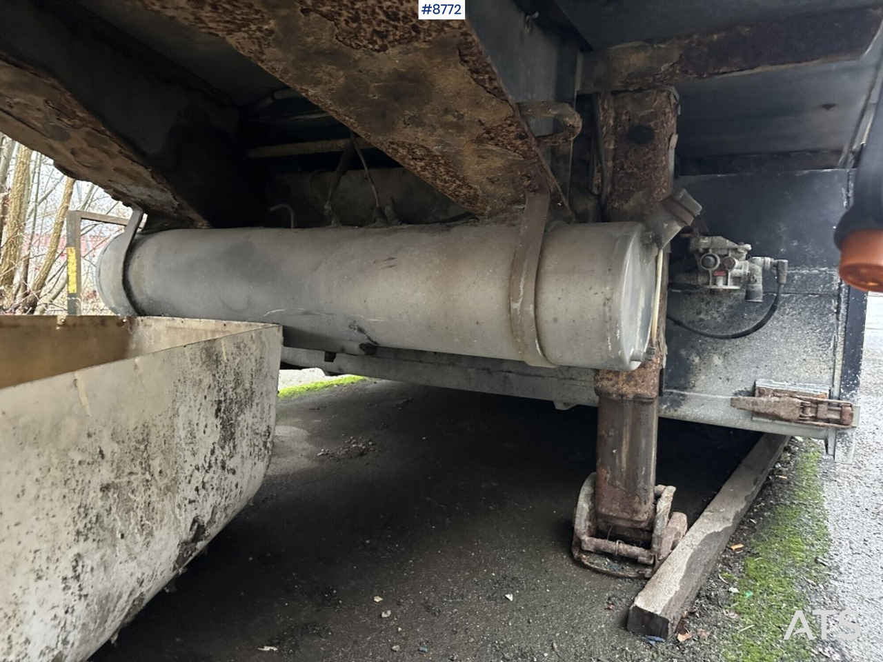 Refrigerator semi-trailer Refrigerated Trailer, Ekeri L-3: picture 19