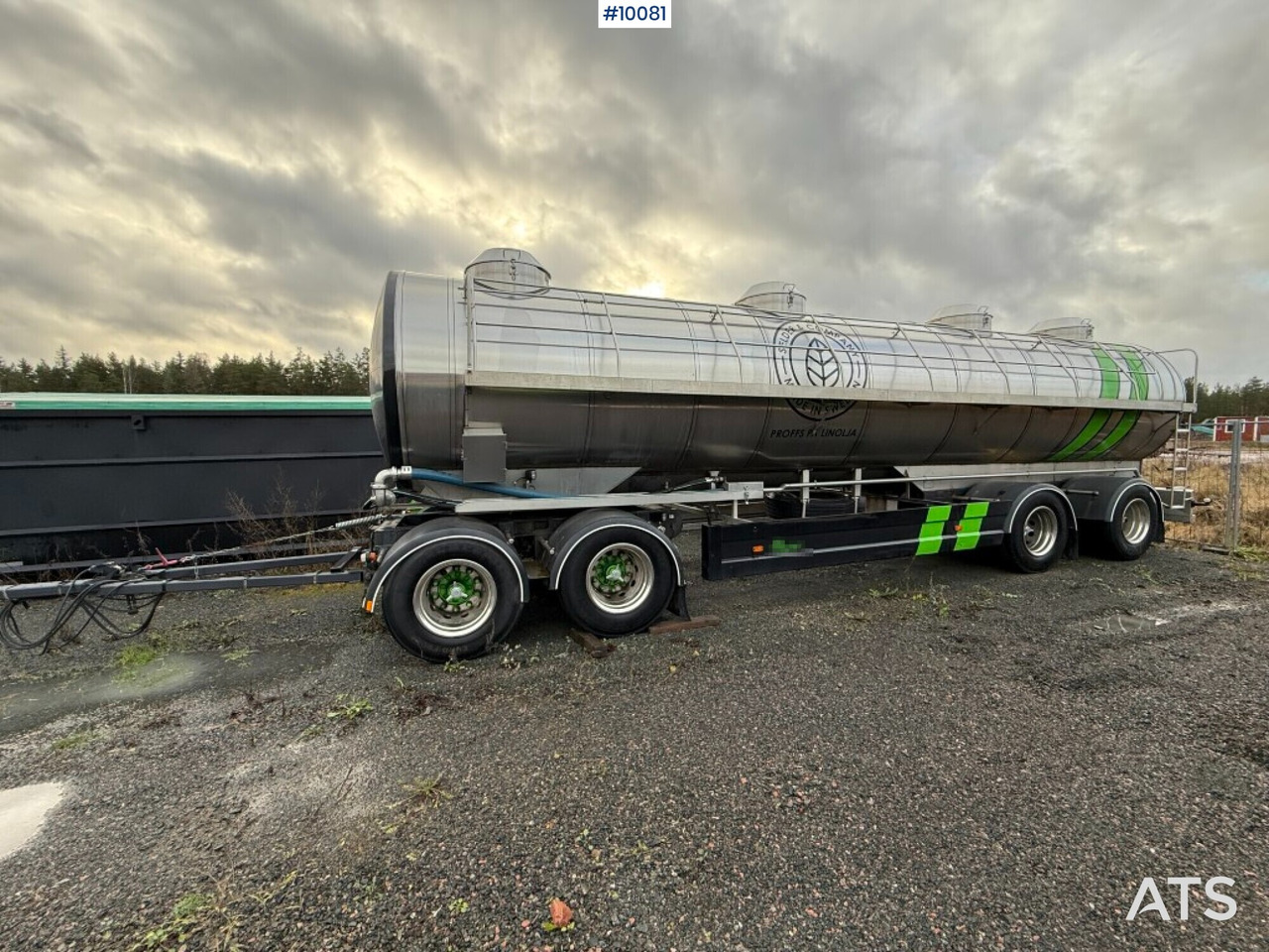Scania G450 Hooklift Truck with tank body and tank trailer - Tank truck: picture 4 Scania G450 Hooklift Truck with tank body and tank trailer - Tank truck: picture 4