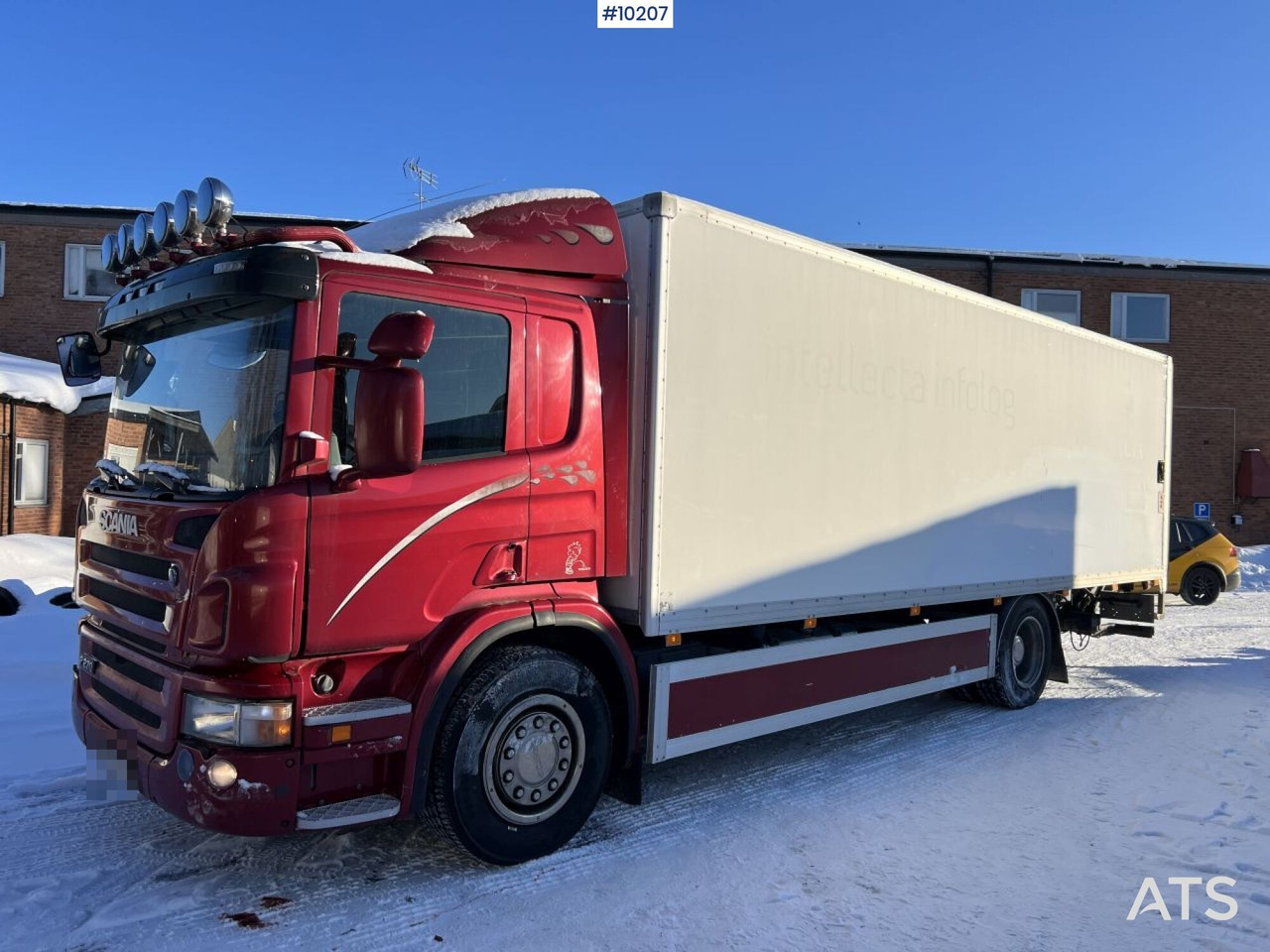 Scania P270 Box truck with tail lift - Box truck: picture 2 Scania P270 Box truck with tail lift - Box truck: picture 2