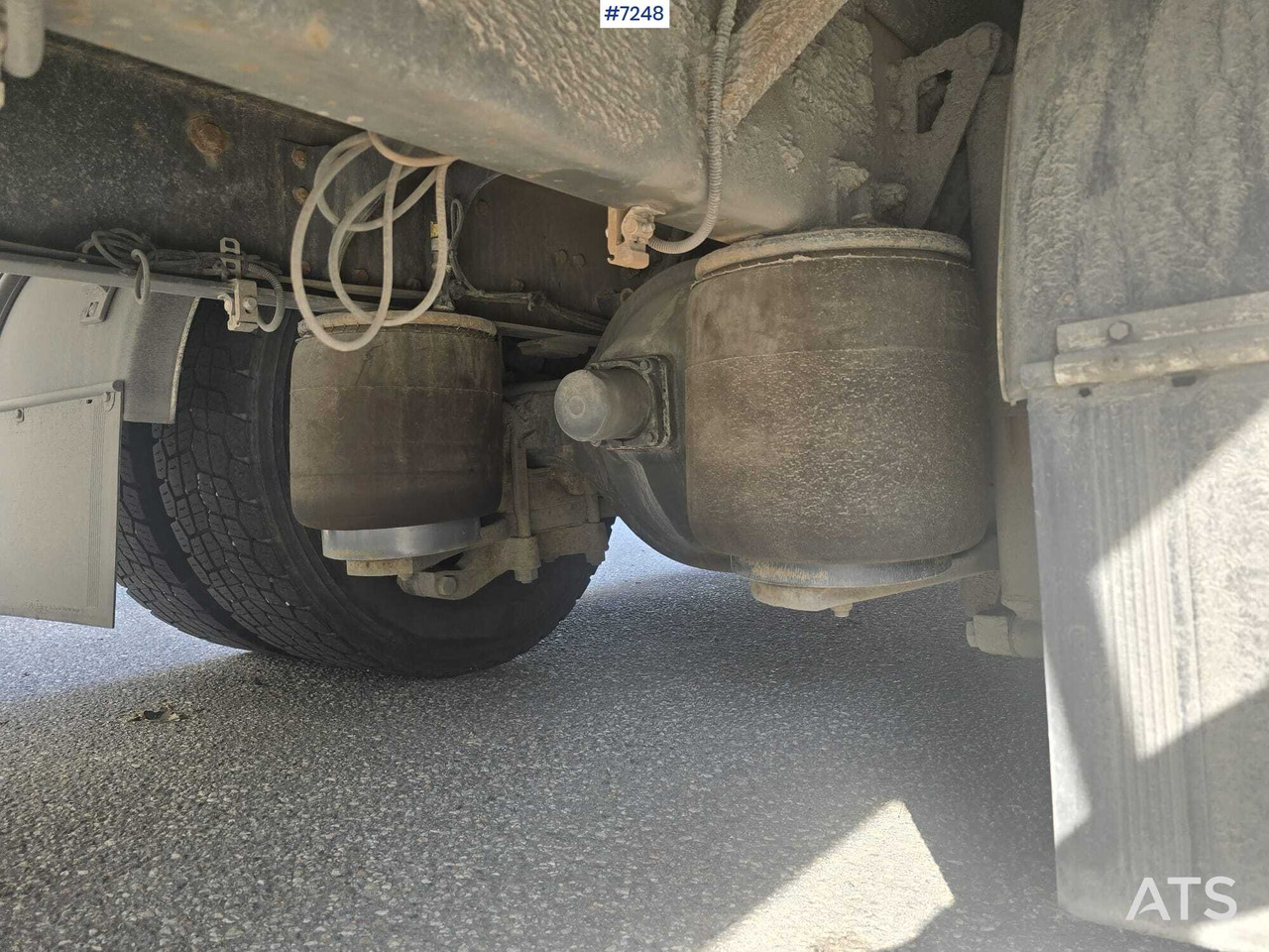 Box truck Scania P320 Box truck with tail lift: picture 14