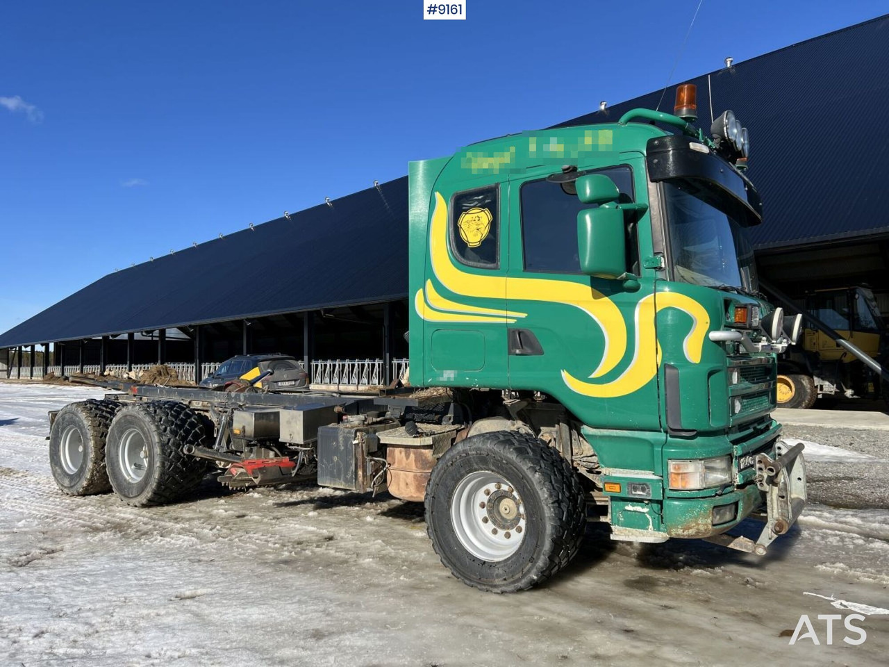 Scania R124 with cameleont quick lock, underbite and plow attachments - Cab chassis truck: picture 1 Scania R124 with cameleont quick lock, underbite and plow attachments - Cab chassis truck: picture 1