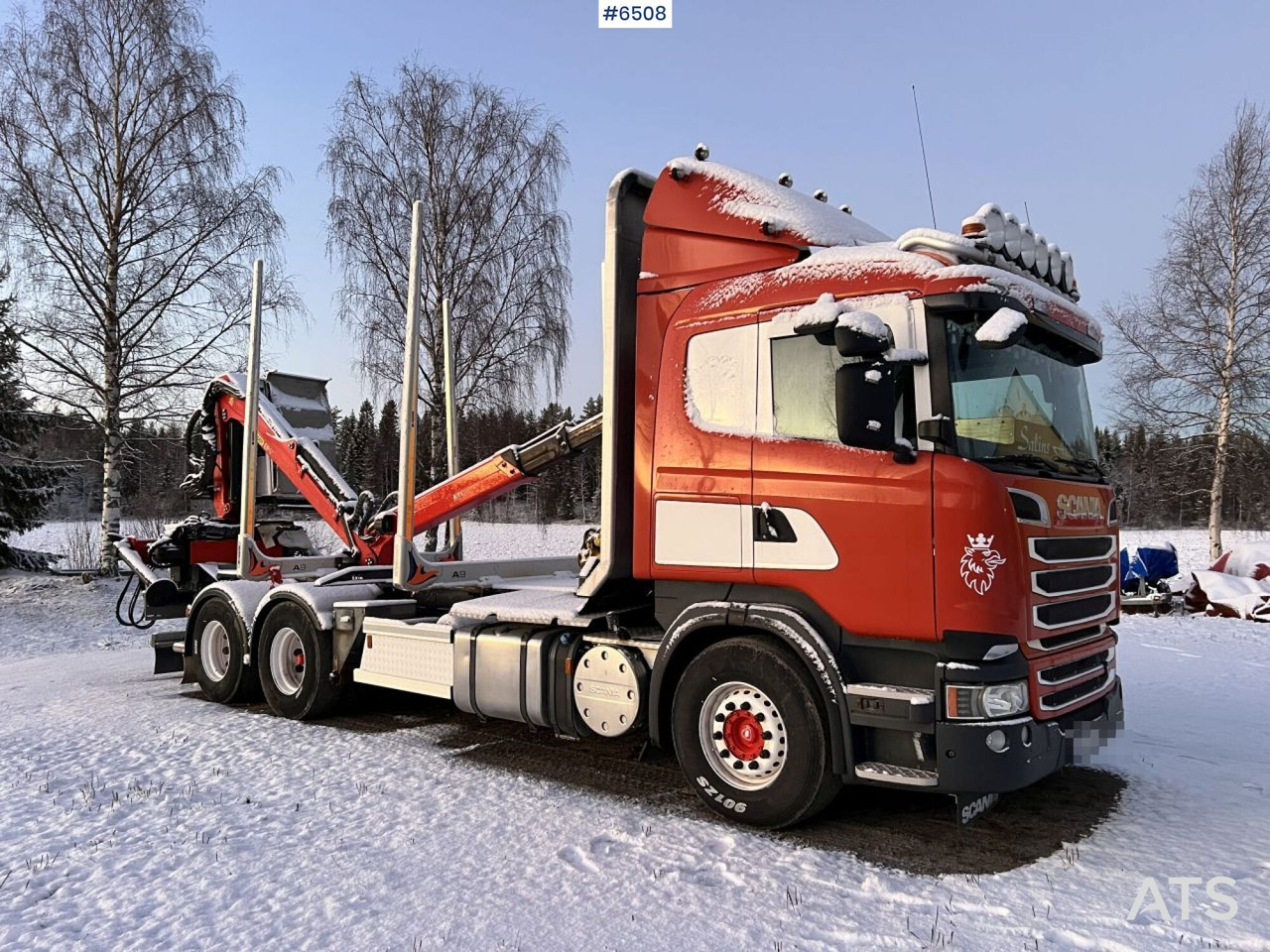Scania R560 Timber Truck with crane - Logging truck: picture 1 Scania R560 Timber Truck with crane - Logging truck: picture 1