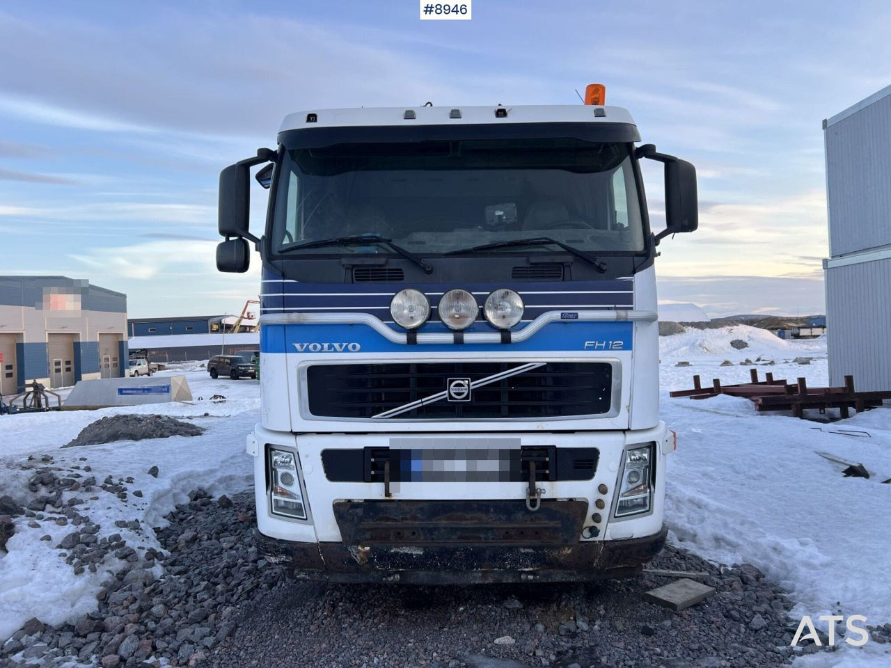 Volvo FH 12 8*2 Hooklift - REPAIR OBJECT - Hook lift truck: picture 2 Volvo FH 12 8*2 Hooklift - REPAIR OBJECT - Hook lift truck: picture 2