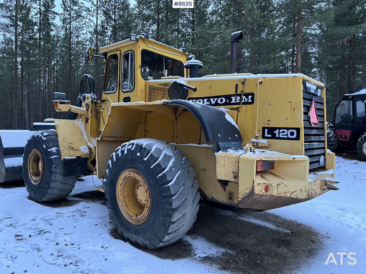 Wheel Loader Volvo BM L120 with bucket - Wheel loader: picture 4 Wheel Loader Volvo BM L120 with bucket - Wheel loader: picture 4