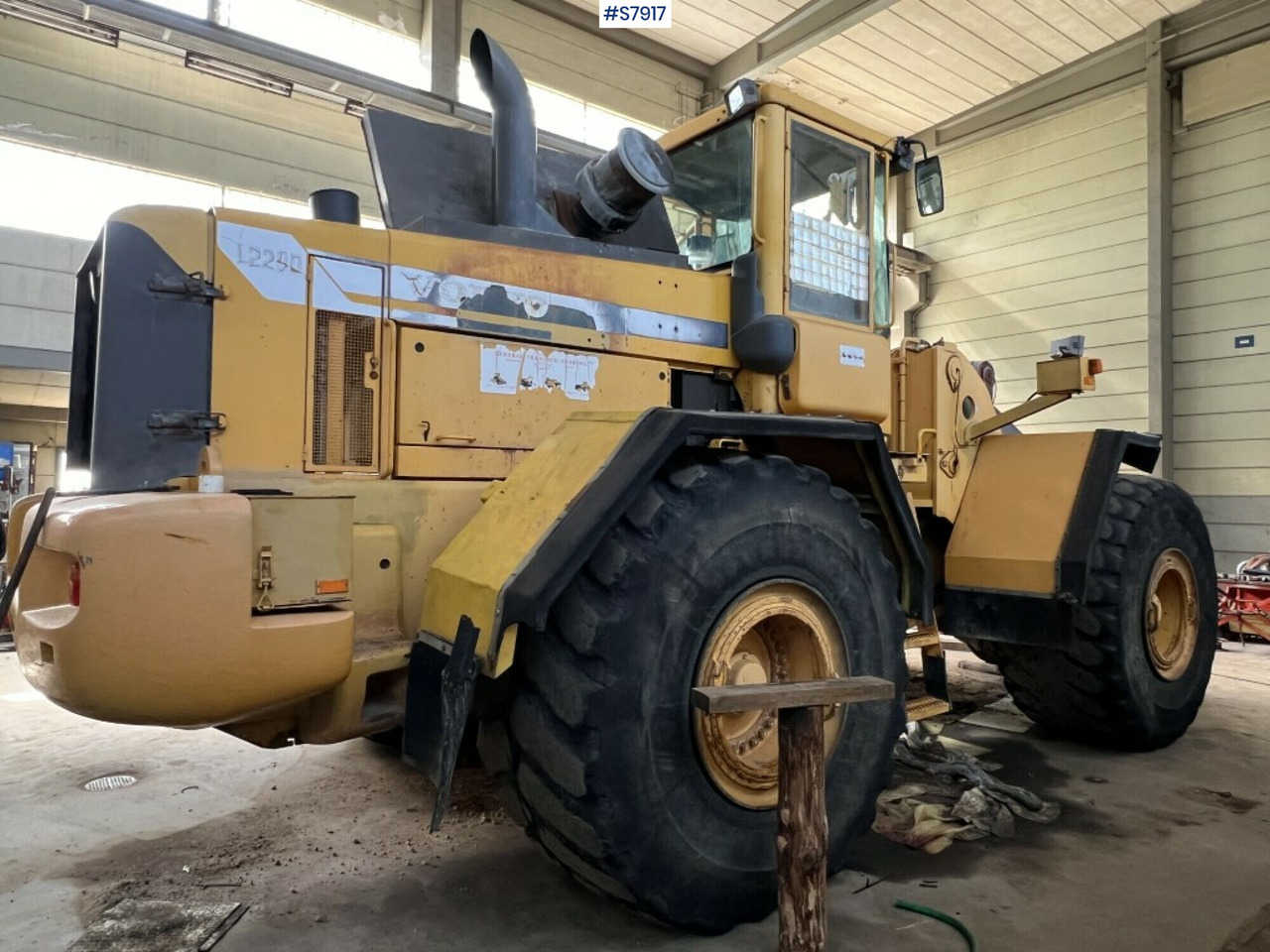 Wheel loader, Volvo L220 D - Wheel loader: picture 3 Wheel loader, Volvo L220 D - Wheel loader: picture 3