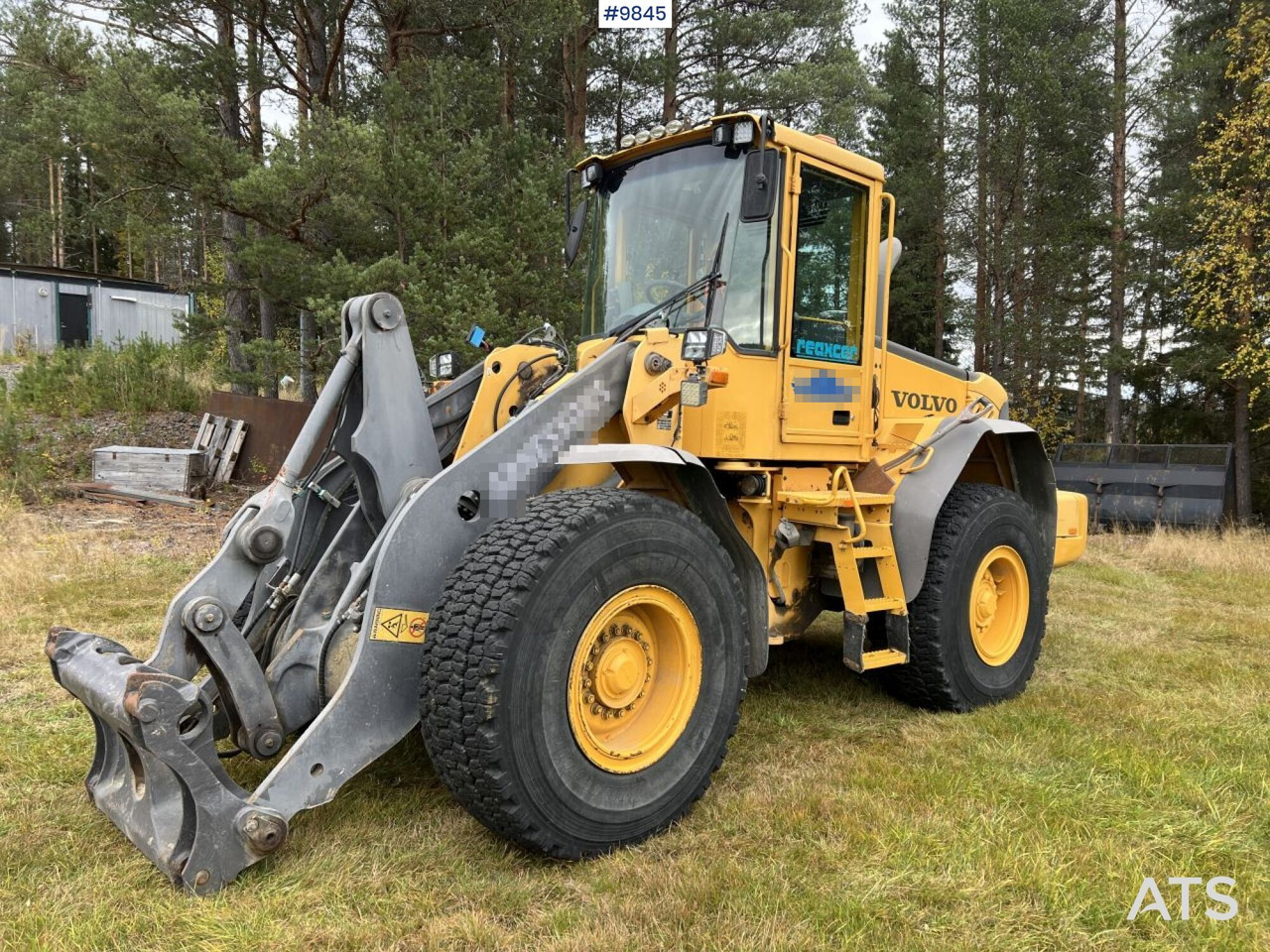 Wheel loader Volvo L90E - Wheel loader: picture 1 Wheel loader Volvo L90E - Wheel loader: picture 1