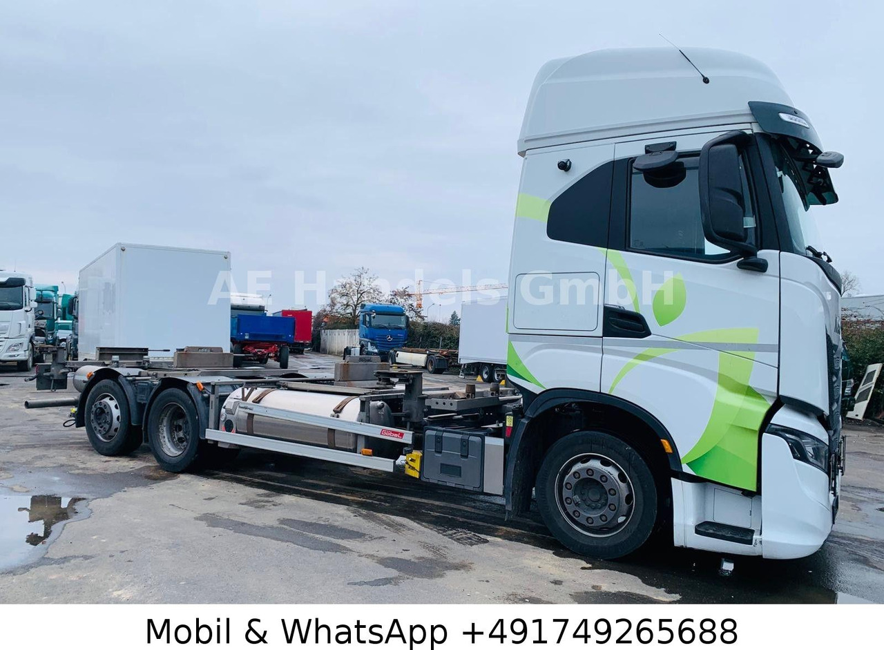 Iveco S-Way 460 AS BDF LNG |Retarder|Lenk+Lift|Multi - Container transporter/ Swap body truck: picture 2 Iveco S-Way 460 AS BDF LNG |Retarder|Lenk+Lift|Multi - Container transporter/ Swap body truck: picture 2