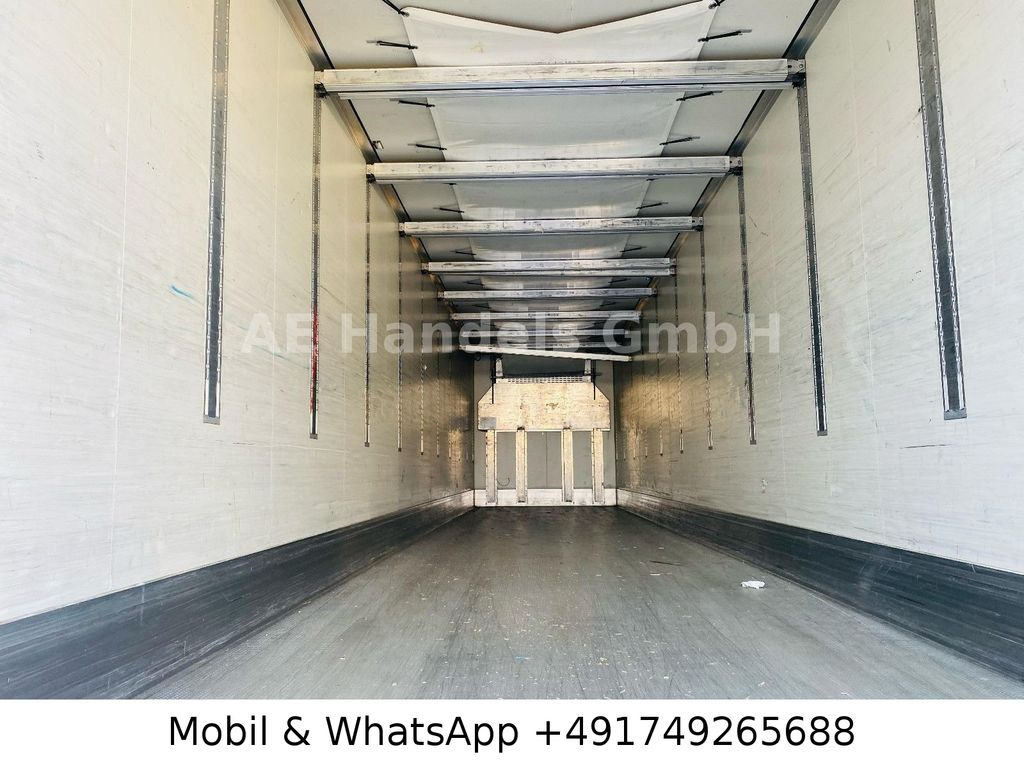 Refrigerator semi-trailer Krone SD *Carrier-Vector-1950/Doppelstock/+-30°/1.Lift Krone SD *Carrier-Vector-1950/Doppelstock/+-30°/1.Lift: picture 6 Refrigerator semi-trailer Krone SD *Carrier-Vector-1950/Doppelstock/+-30°/1.Lift Krone SD *Carrier-Vector-1950/Doppelstock/+-30°/1.Lift: picture 6