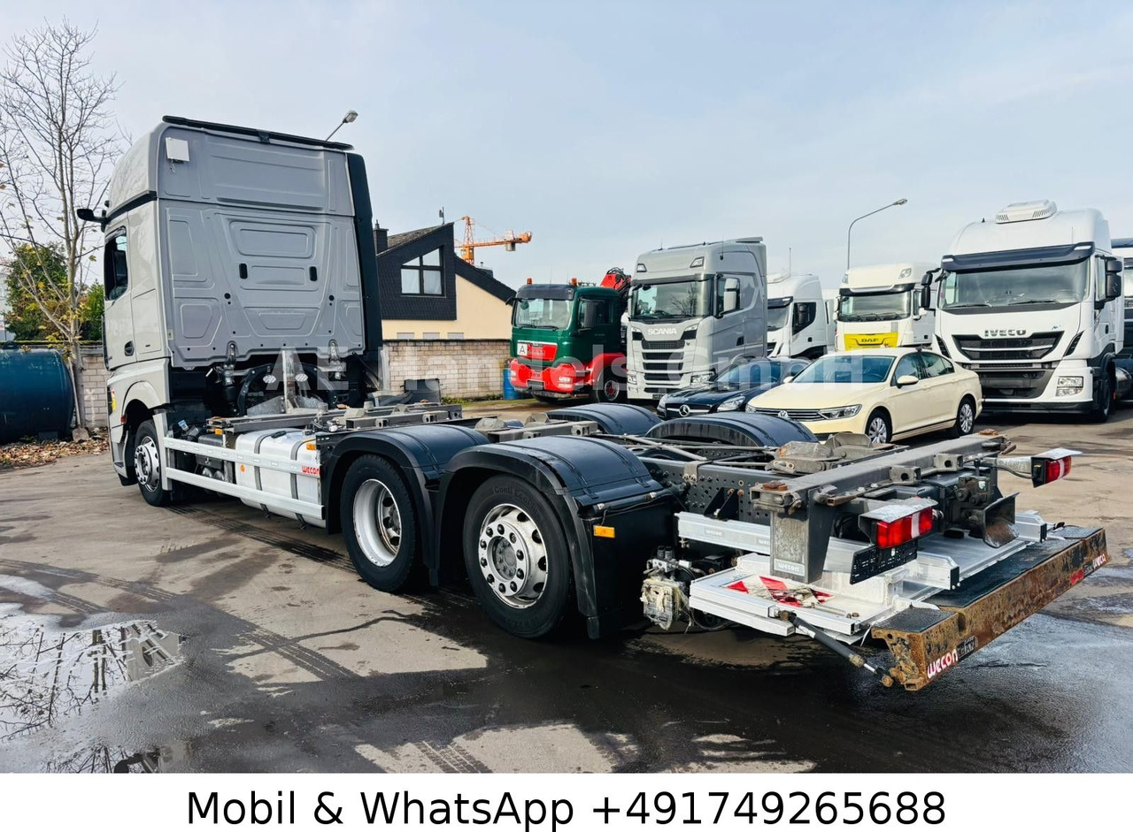 Mercedes-Benz Actros 5 2545 GigaSpace BDF *Retarder/Multi/LBW - Container transporter/ Swap body truck: picture 5 Mercedes-Benz Actros 5 2545 GigaSpace BDF *Retarder/Multi/LBW - Container transporter/ Swap body truck: picture 5